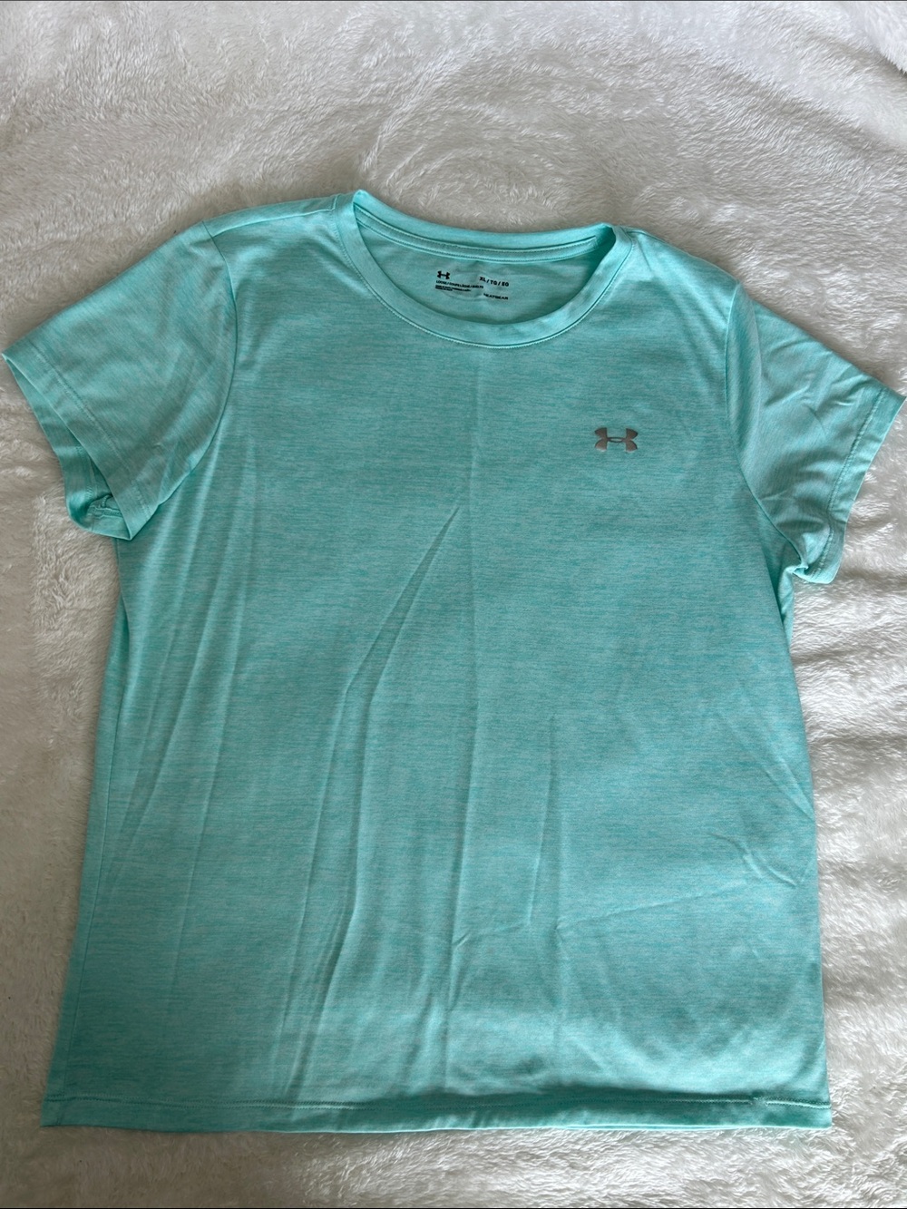 Under Armour Womens Torquois Shirt | Size XL
